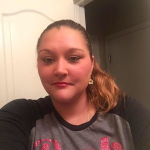 Meet your Posher, Alisa